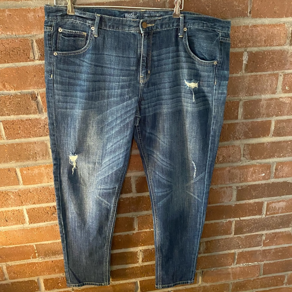 Mossimo skinny boyfriend jeans- size 16